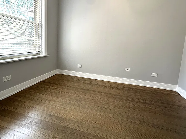 5452 N Paulina St #1 — Photo 5