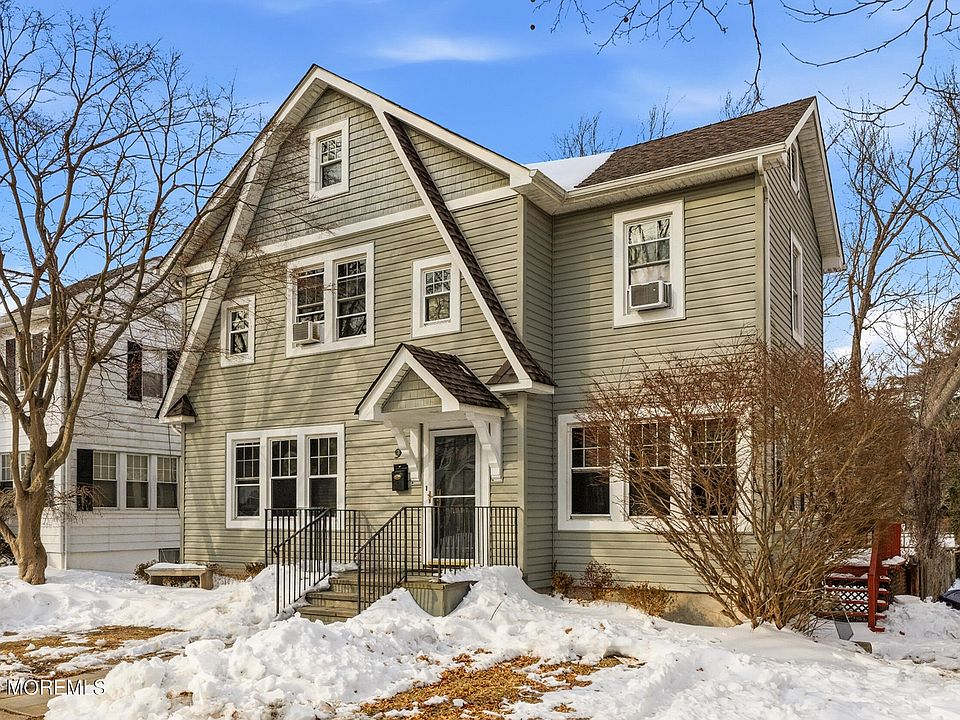 1st image of 9 Norwood Court
