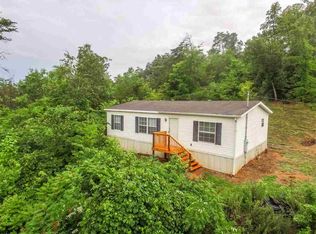 915 Sevier County Line Rd, Kodak, TN 37764