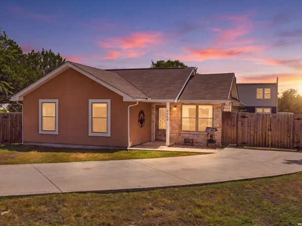 2058 BLUERIDGE DR, Canyon Lake, TX 78133