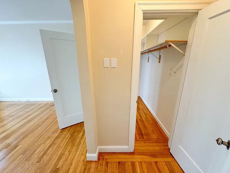 2495 Sutter St #2 — Photo 13