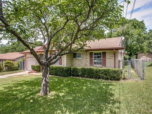 2nd image of 611 Sun Valley Dr