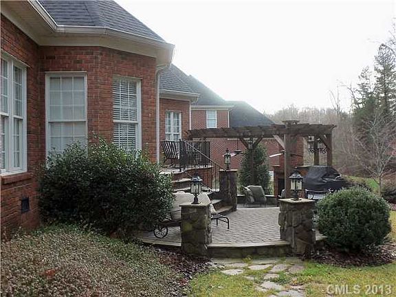2nd image of 3709 Stoneycreek Ct