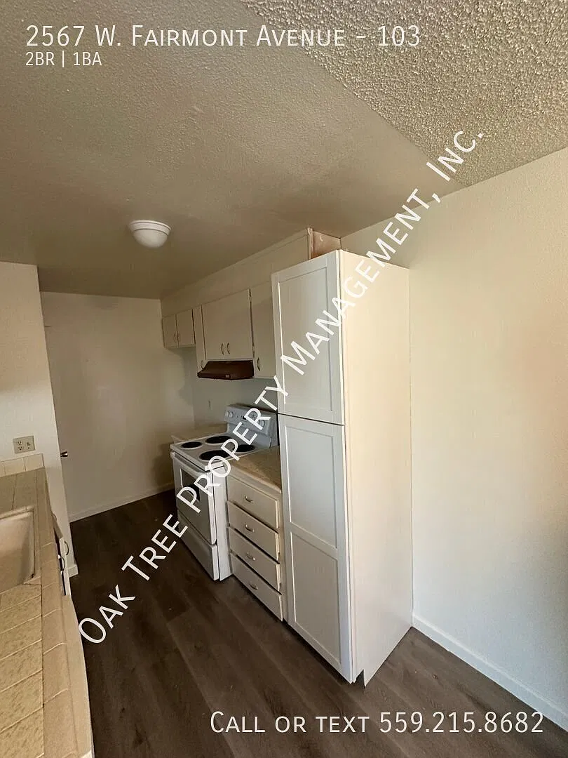 2567 W. Fairmont #103 (Shaw/Marks) — Photo 4