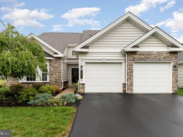201 Valor Dr, Mechanicsburg, PA 17050