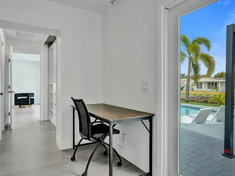 4480 SW 34th Dr — Photo 30