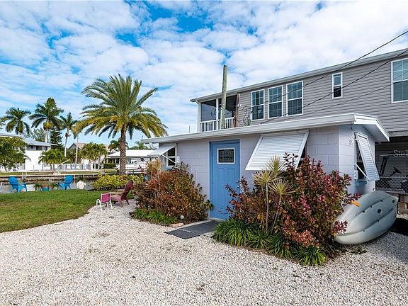 4th image of 3968 Coconut Dr