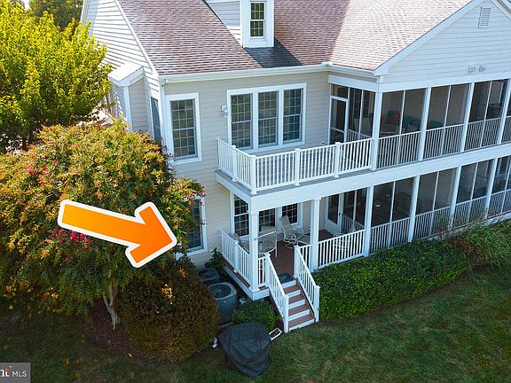 4th image of 49 Willow Oak Ave #49C