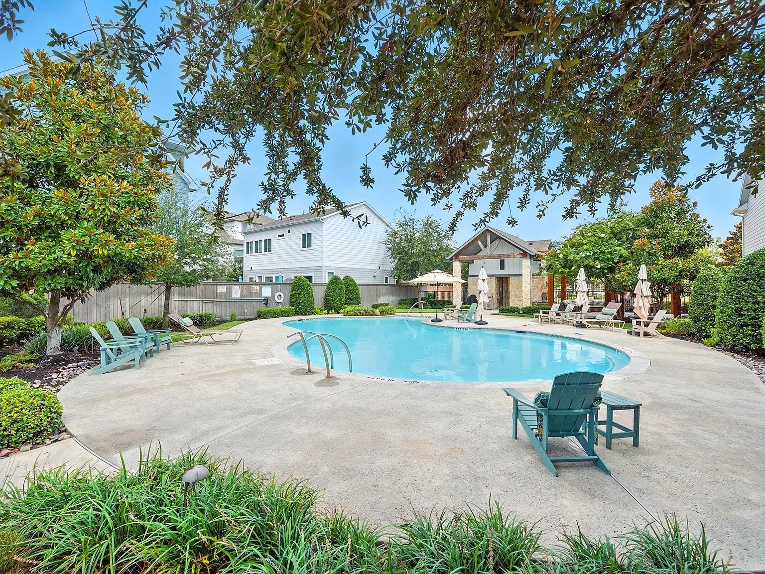 4 bed, 3.5 bath, 2926 sqft, $4,000 — Photo 4