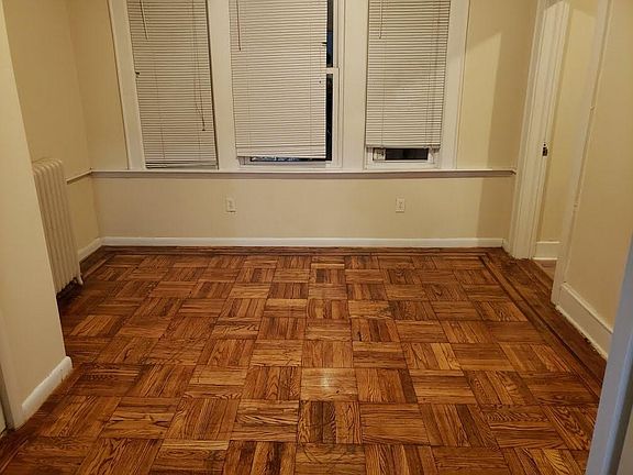 5th image of 222-224 W Runyon St #3R