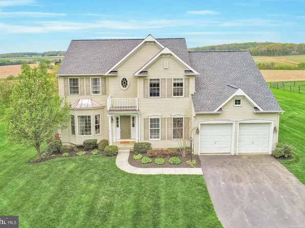 7917 Pleasant Valley Rd, Stewartstown, PA 17363