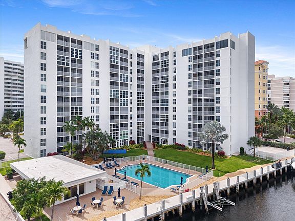 2nd image of 1391 S Ocean Boulevard #206