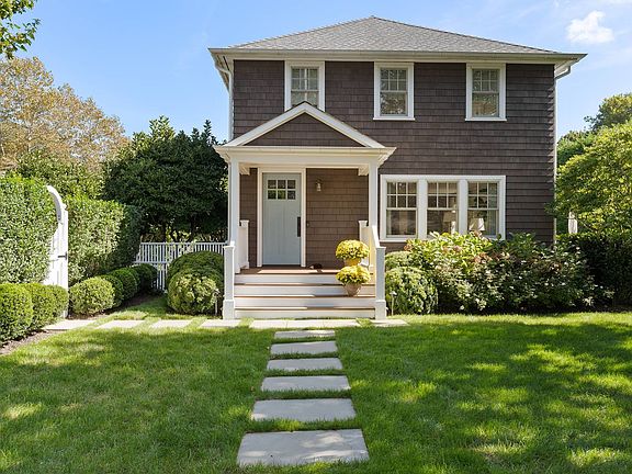 2nd image of 36 McGuirk St