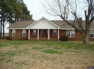 1458 S Crockett Bend Rd, Rives, TN 38253