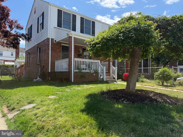 5921 Williamsburg Rd, Alexandria, VA 22303