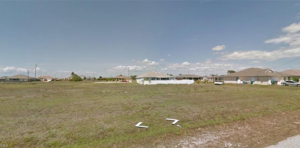 1st image of 415 NW 9th St