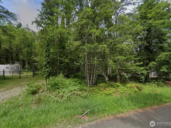 8145 Evergreen Drive NE, Olympia, WA 98506