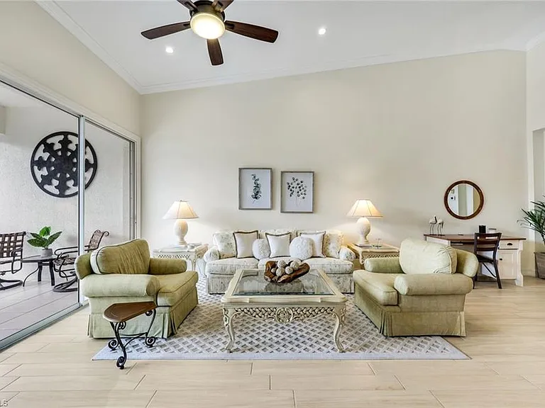 800 Breakaway Ln #203 — Photo 5