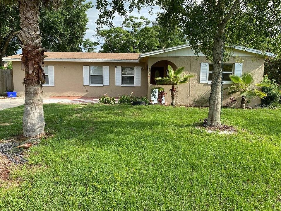 1st image of 221 Lake Villa Way