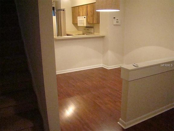 3rd image of 3325 W Wyoming Cir