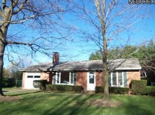 1030 Pierce Ave NW, North Canton, OH 44720