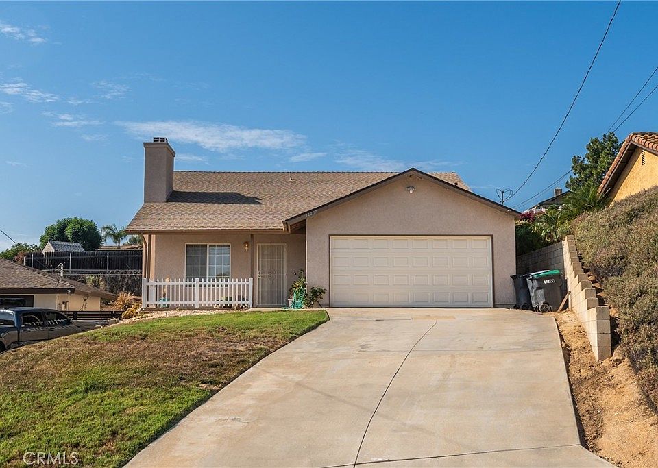1st image of 14407 Laurel Dr