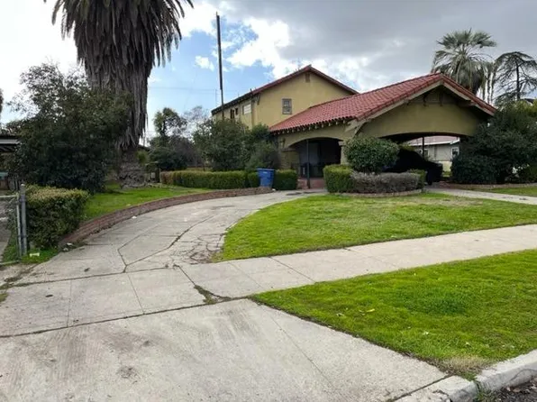 1227 Collins Ave, Fresno, CA 93706