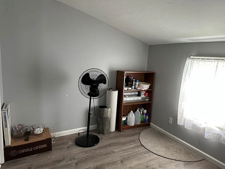 69 County Rd — Photo 10