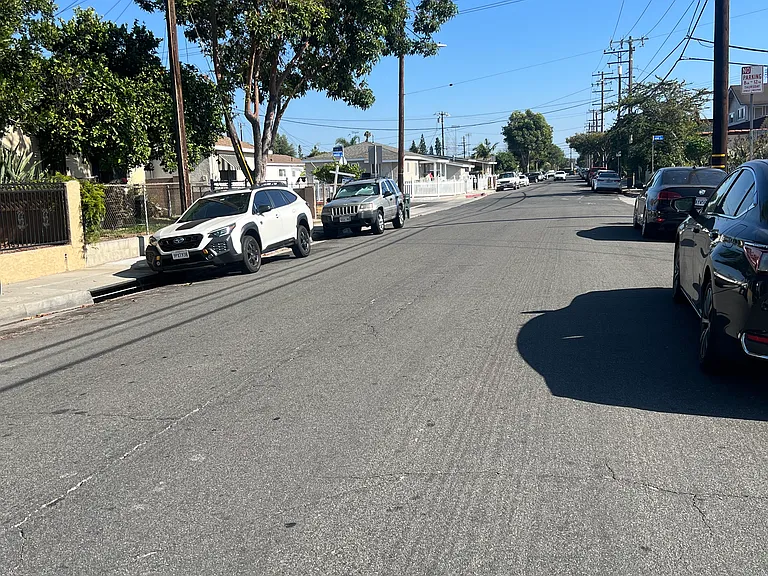 Anderson St — Photo 13