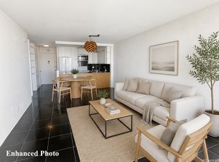 Villa On Eaton Square, Honolulu, HI 96815