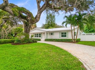 3816 Mockingbird Dr, Vero Beach, FL 32963