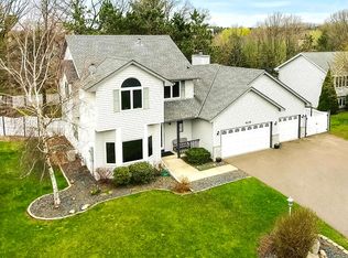 9139 Pinehurst Rd, Woodbury, MN 55125