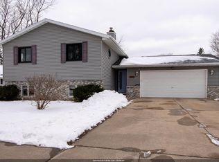 3108 E Rail Rd, Appleton, WI 54915