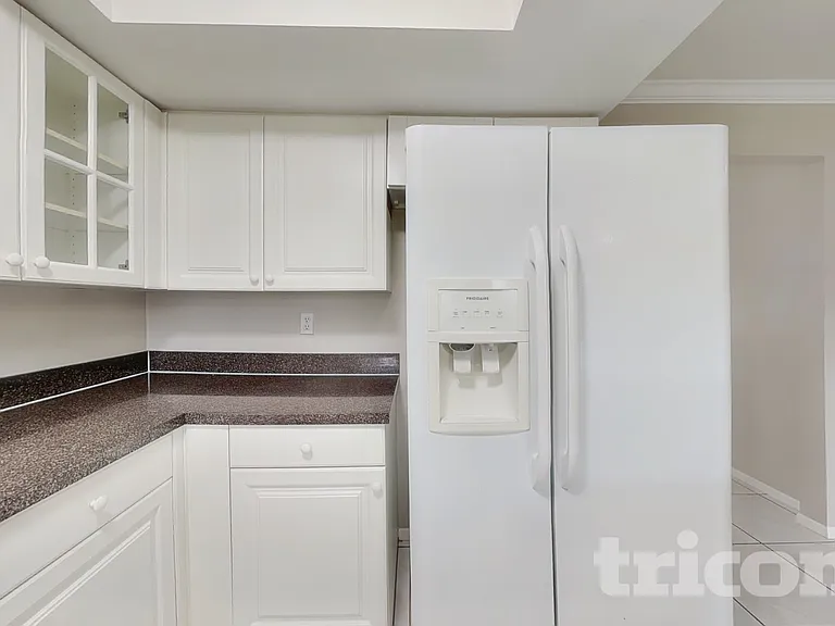 8105 Longbay Blvd — Photo 8