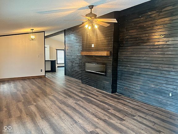 3rd image of 613 N 39th St