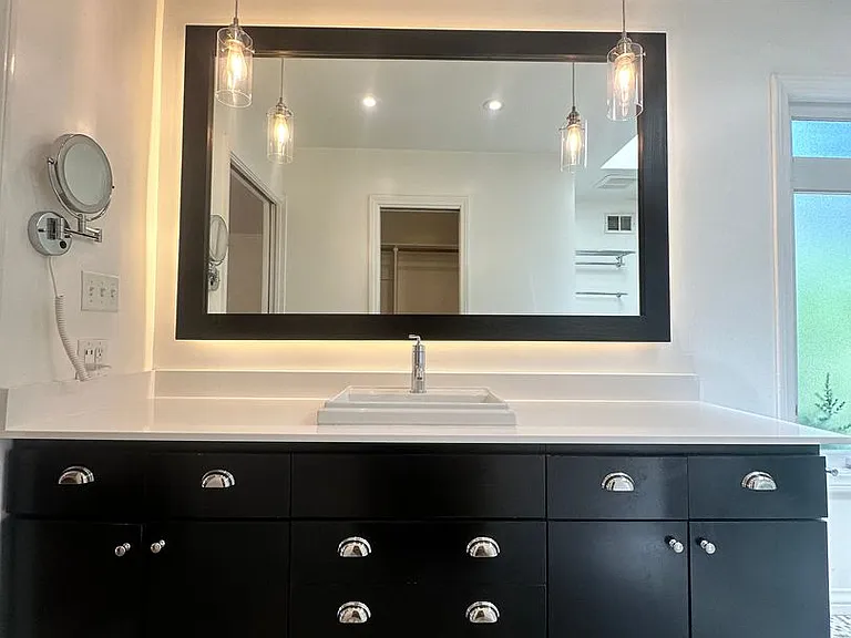 1531 W Laurel Ave — Photo 11