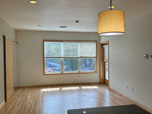 4th image of 653 4th Ave N #214