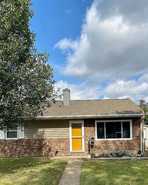 Front 713 W Berkeley Ave