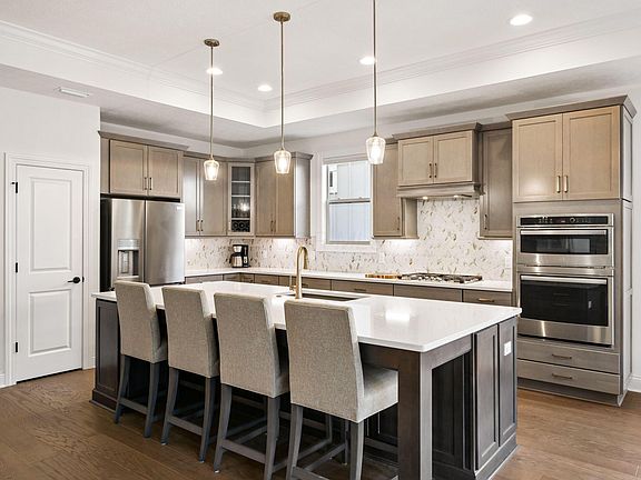 3rd image of 5195 Bluffton Way