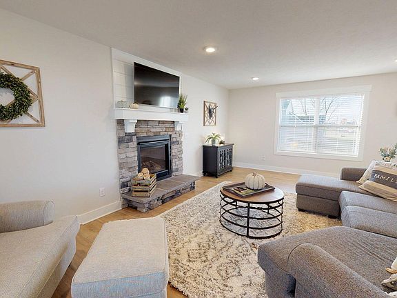 2nd image of 9381 28th Ave