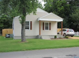 433 E Charlotte Ave, Scottsboro, AL 35768