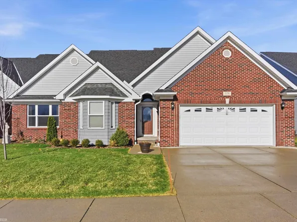 375 Devonshire Dr, Lapeer, MI 48446