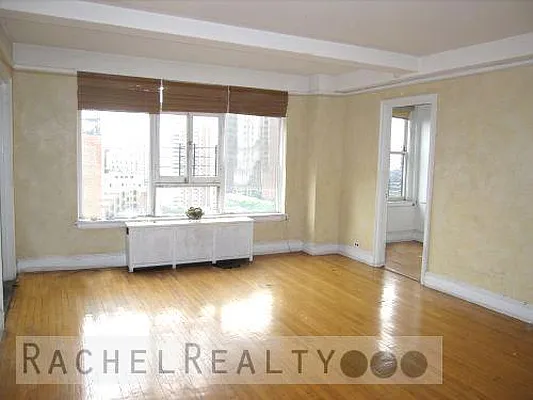 Rented by Rachel Realty | media 32