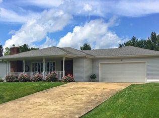 12 Lewis Dr, Gallipolis, OH 45631