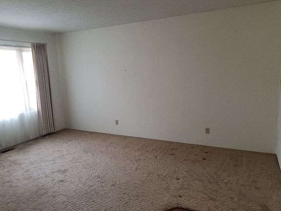 4th image of 1716 Short St