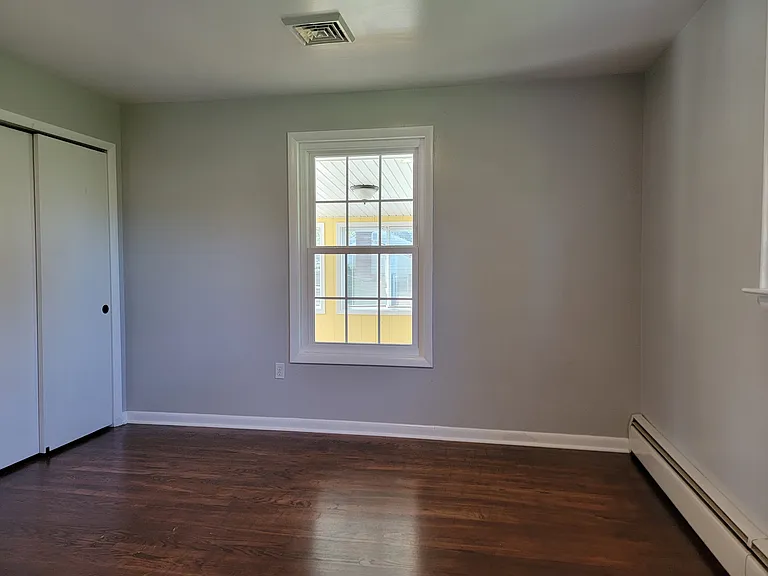 2422 New Holland Pike — Photo 10
