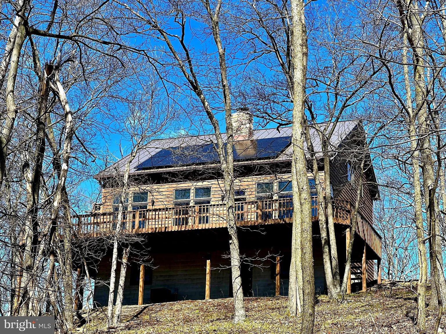 348 Eagle View Dr photo 1