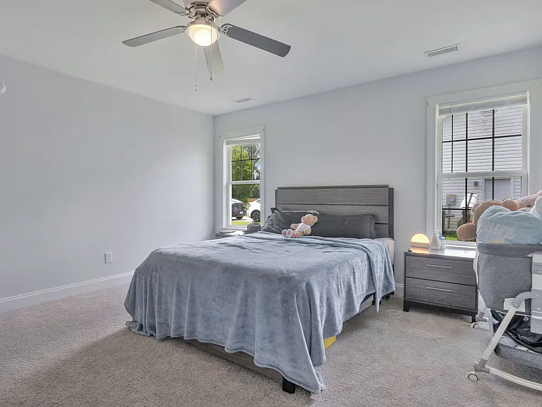 202 Weeping Hollow Ct — Photo 25