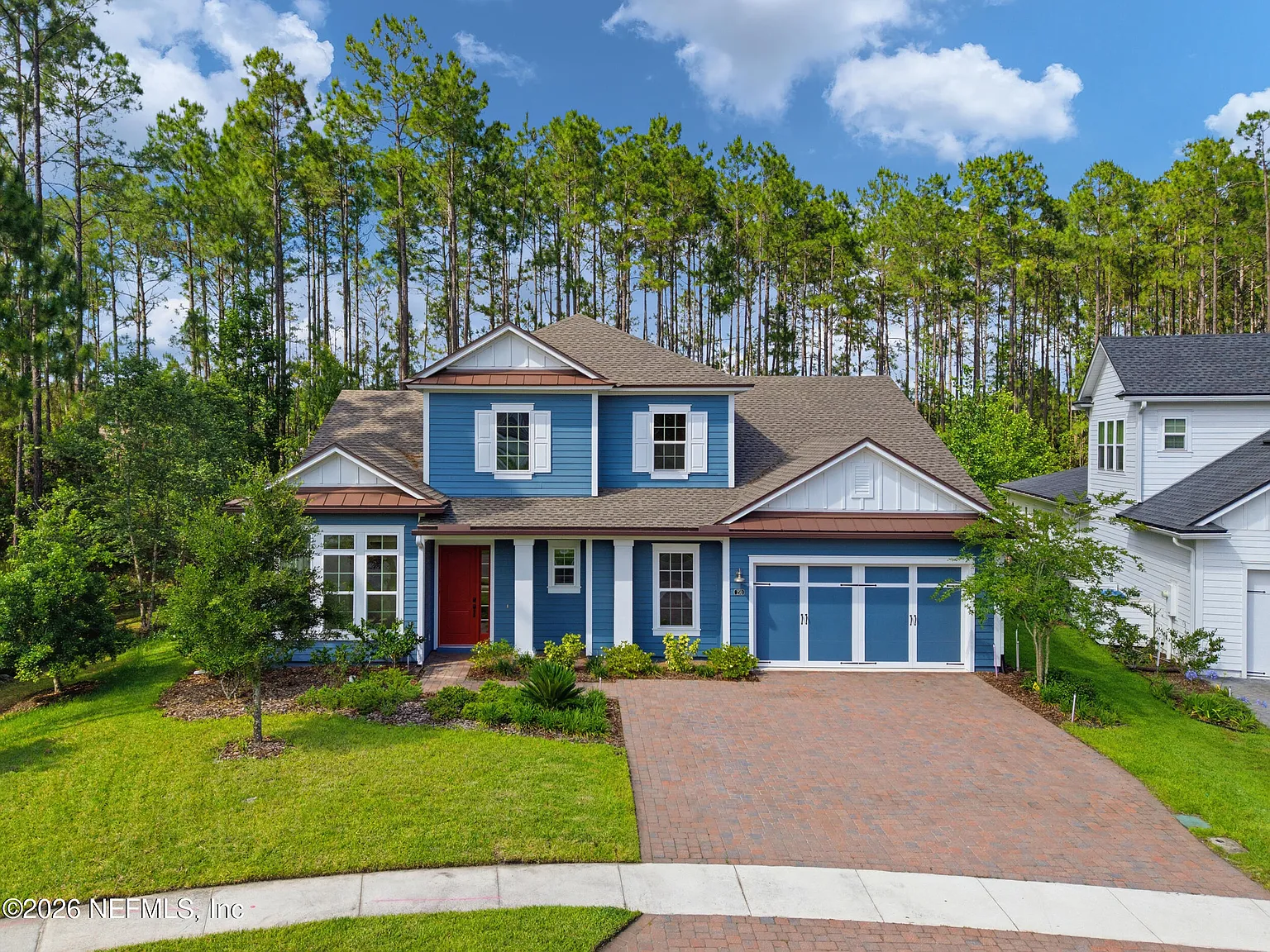 5 bed, 4.0 bath, 3245 sqft, $4,500 — Photo 2