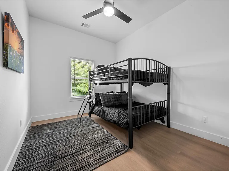 6815 Paris St — Photo 18